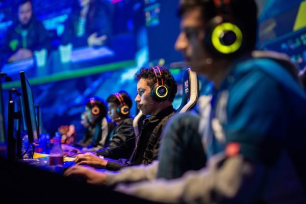 Indústria dos eSports | Como iniciar uma carreira hoje