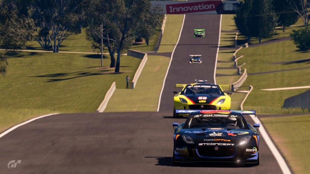 ApexGT mount panorama the hills