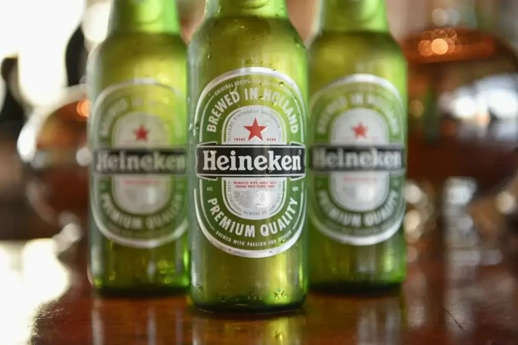 Segundo pesquisa de site conceituado, a Heineken é a cerveja número 1 dos brasileiros