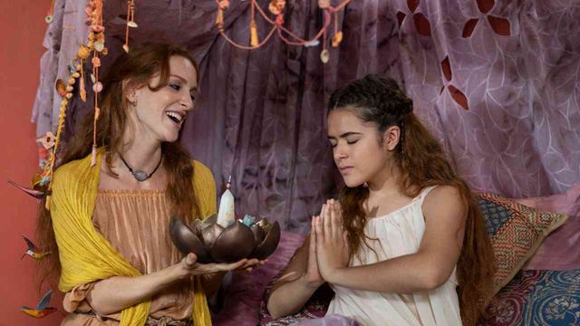 Maisa em NETFLIX "Pai em Dobro