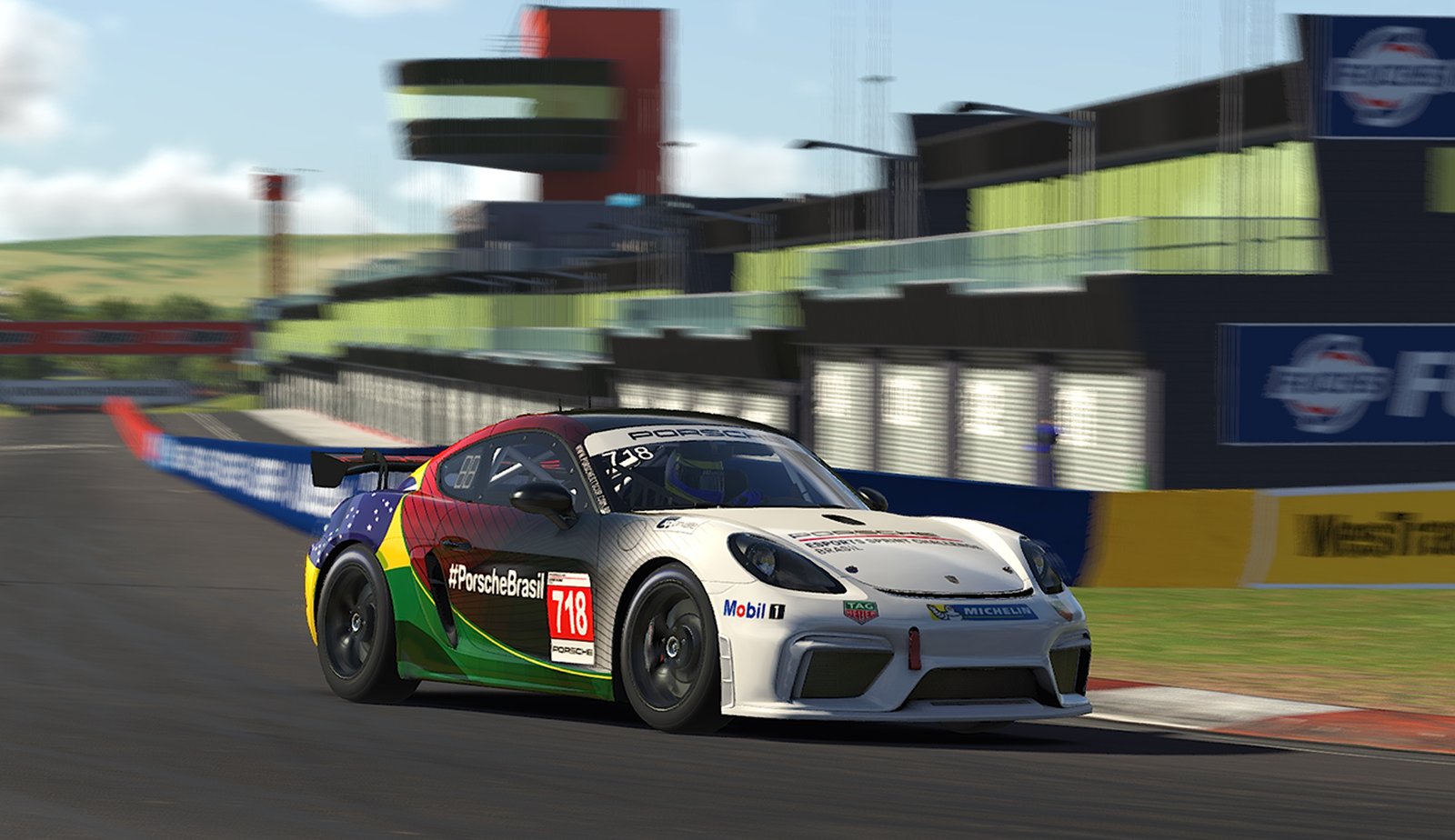 Porsche Esports Sprint Challenge encara Mount Panorama