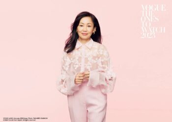 Naoko Takeuchi, ilustre autora do sucesso Sailor Moon falou em entrevista para Vogue Japan sobre sua carreira e colaborações. Confira a matéria completa!