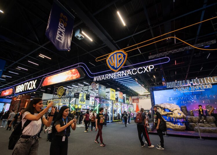 A CCXP23 está comemorando sua primeira década de existência e já mostrou ao que veio em seu primeiro dia na Spoiler Night. Confira tudo que achamos!