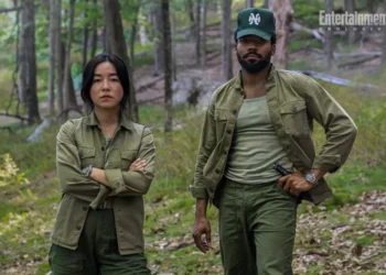 A nova série, estrelada por Donald Glover e Maya Erskine, terá a estreia dos oito episódios em 2 de fevereiro de 2024