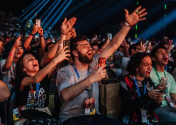 Nos despedimos da CCXP23, maior evento de cultura pop do mundo com já muita saudade no coração. Confira tudo que rolou neste último dia!
