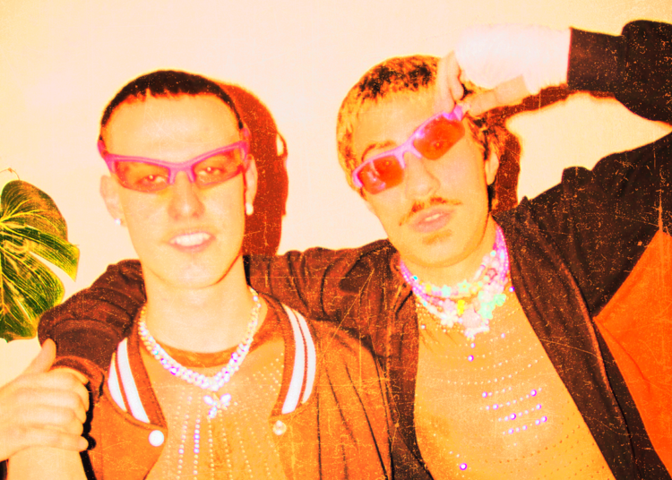 DUPLA 02 apresenta o pop house “GUMMY BABY” feat. highgio