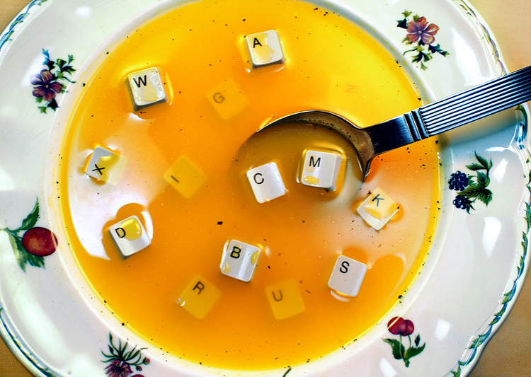 A OpenAI e o Banquete de Dados: Quem Paga a Conta?