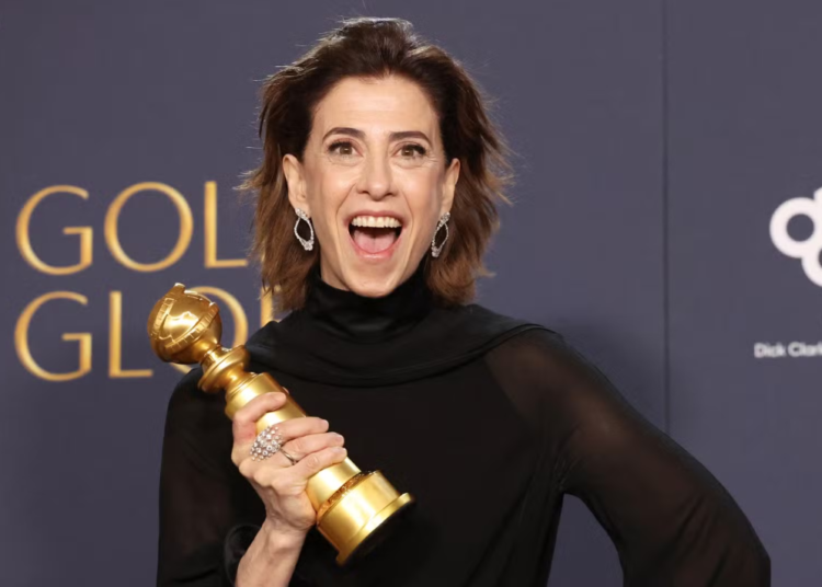 Fernanda Torres faz história e vence no Globo de Ouro 2025; conheça todos o vencedores