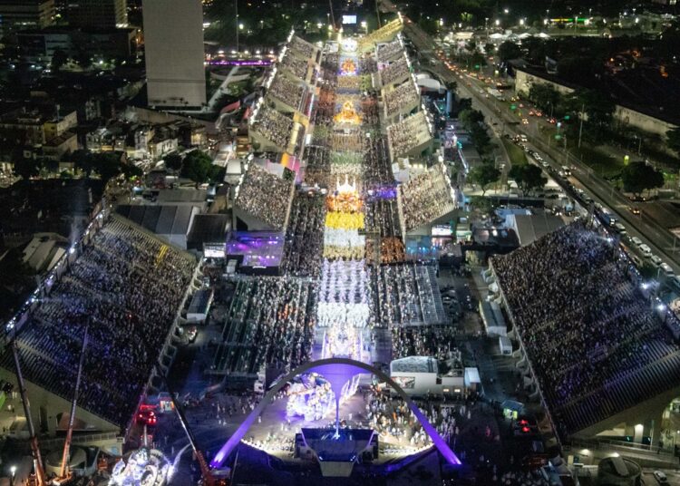 Carnaval | UPM e Mocidade são destaques no 1º ensaio técnico na Sapucaí