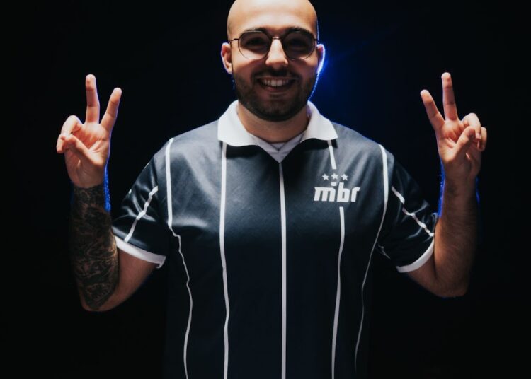 MIBR redefine o cenário de VALORANT com a chegada de Sacy e parceria com LG Ultragear. A organização busca o topo e celebra a paixão da comunidade.