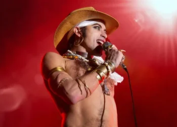 Homem com H | Cinebiografia de Ney Matogrosso já está disponível na Netflix