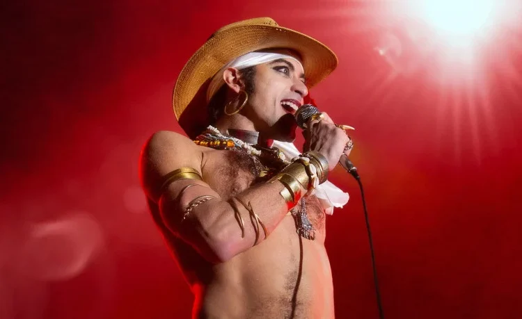 Homem com H | Cinebiografia de Ney Matogrosso já está disponível na Netflix