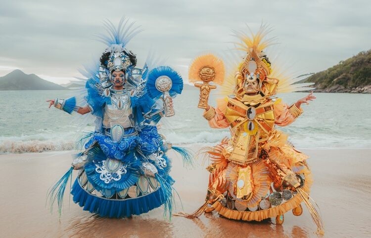 Carnaval 2026 | Defendendo o título, Beija-Flor canta “Bembé”, o maior candomblé de rua do mundo