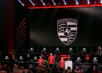 GT World Series 2026 | Porsche vence a abertura em Milão
